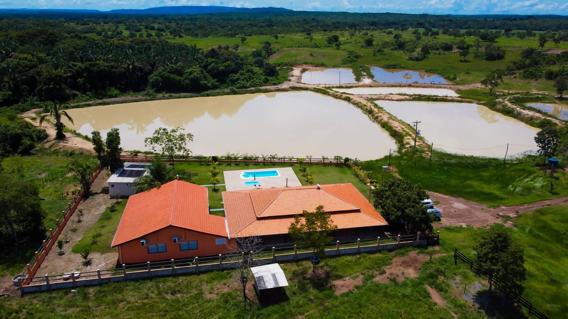 #FA0001 - Fazenda para Venda em Nobres - MT