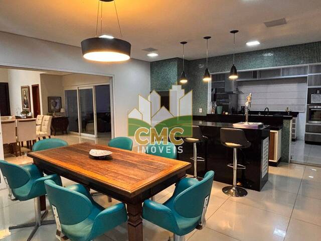 Casa para Venda em Cuiabá - 5