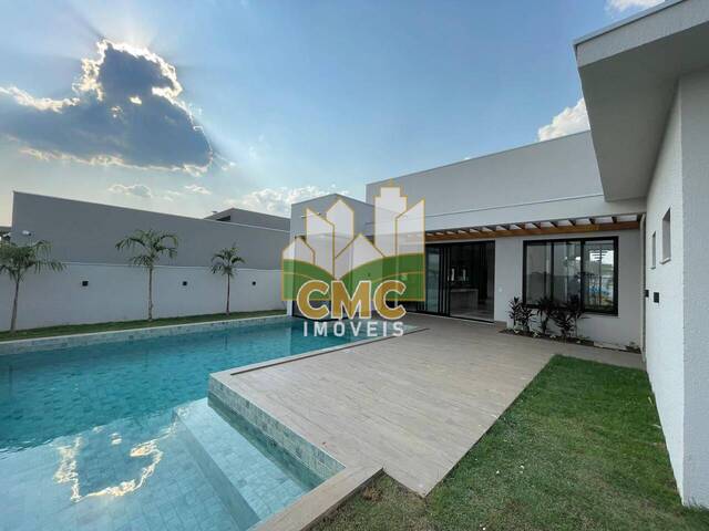 Casa para Venda em Cuiabá - 4